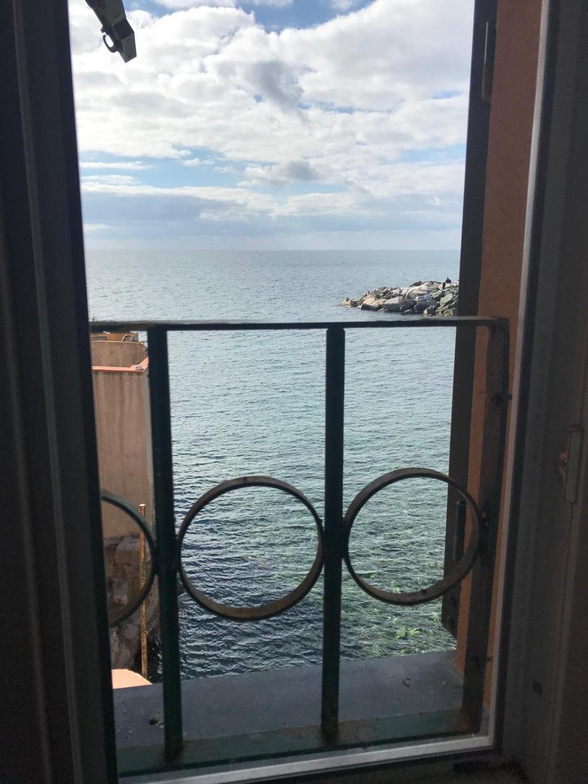 Casa Sulla Spiaggia Di Boccadasse Génova Exterior foto